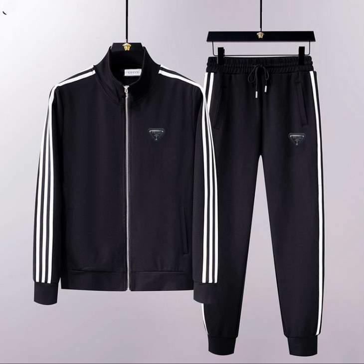 Picture of Prada Sweater Suits _SKUPradaM-3XLkdtn7042037